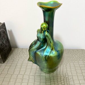 Vintage Zsolnay Art Nouveau Eqsin Iridescent Hand Painted Ceramic Fiqurine Vase